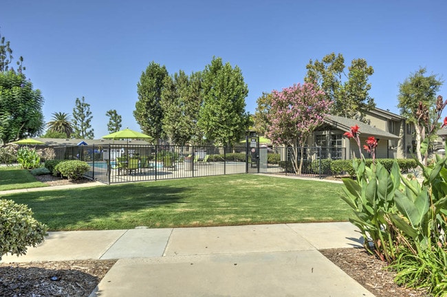 Stonegate Apartments, Riverside, CA 92503 - photo 7