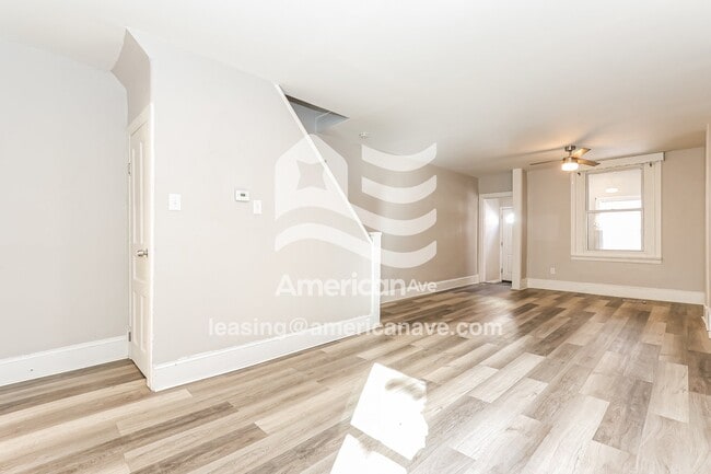 2130 S Daggett St, Philadelphia, PA 19142 - photo 3