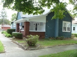 124 N F St, Marion, IN 46952