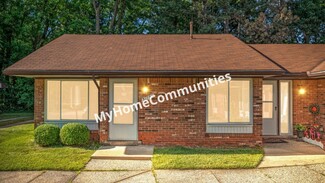 31681 Hoover Rd, Warren, MI 48093
