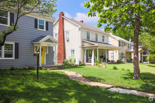 Find a wide variety of home styles in Sleepy Hollow.