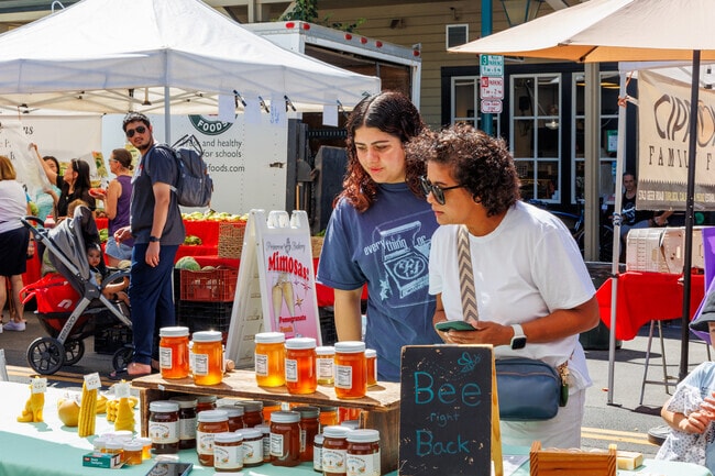 Foothill-Pleasanton residents can get their groceries at Downtown Pleasanton Farmers Market.