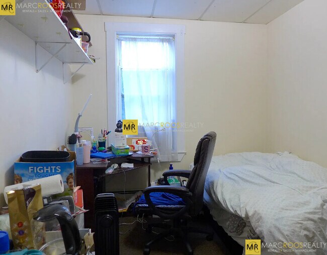 135 Calumet St unit 2, Roxbury Crossing, MA 02120 - photo 4