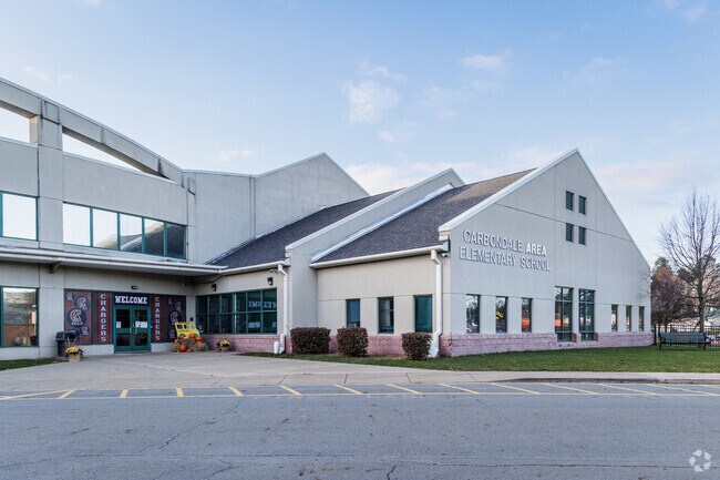 Carbondale Elementary School in Carbondale, PA has 689 students in grades PK -6.