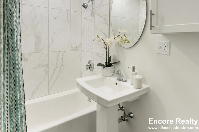 73 Gordon St unit 11-7g, Allston, MA 02134 - photo 6