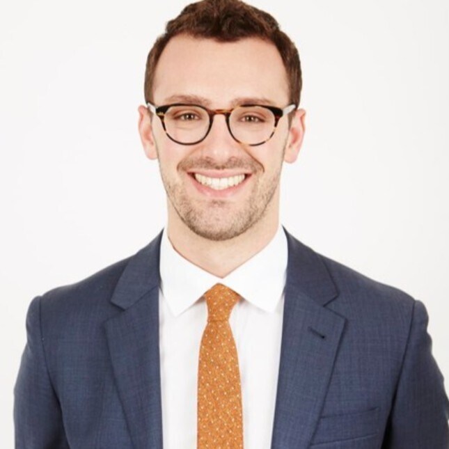 Agent Photo