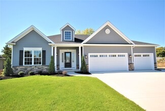 5194 Bridle Path Lane, Lewiston, NY 14092