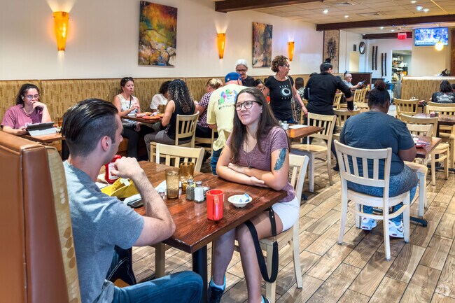 The Pancake House of Sherwood Forest serves up tasty breakfasts and lunches.