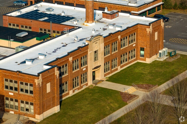 Wheeler Elementary in Onondaga's main entrance.