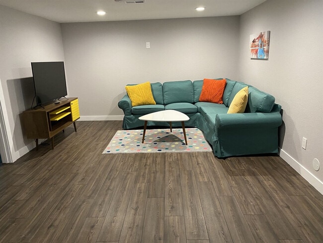 3112 Rock Creek Dr unit ID1368849P, Broomfield, CO 80020 - photo 3