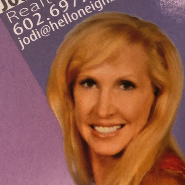 Agent Photo