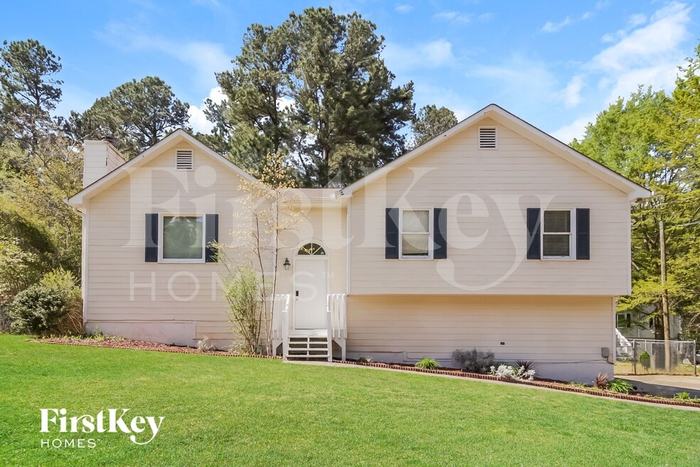 216 Silverthorne Pass, Douglasville, GA 30134 - photo 1