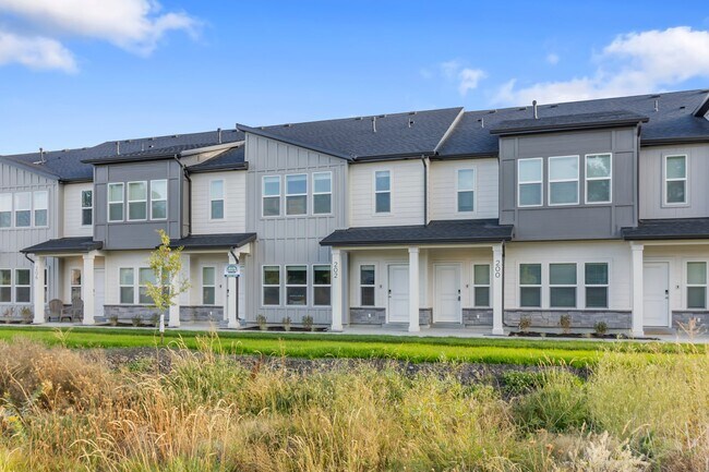 202 W 3175 S, Nibley, UT 84321 - photo 3