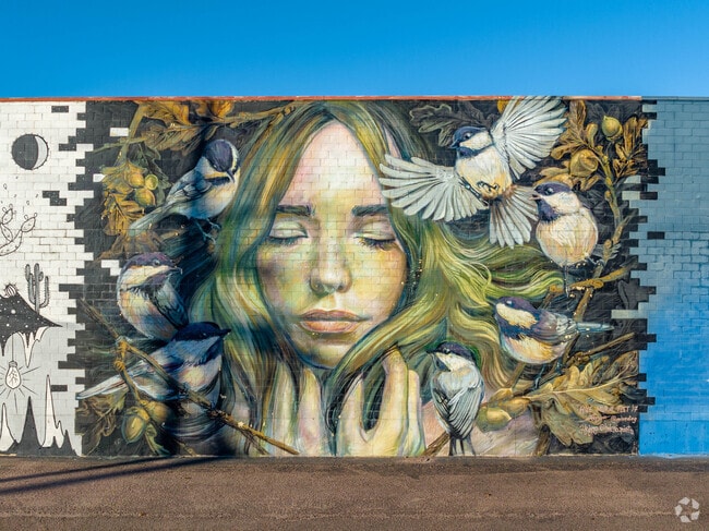 Beautiful mural in Fifth Ward neighborhood.