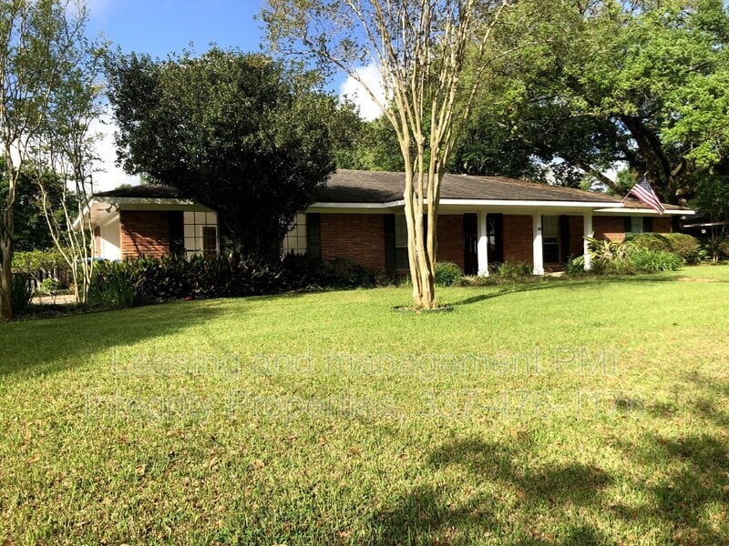 310 S Audubon Blvd, Lafayette, LA 70503 - photo 1
