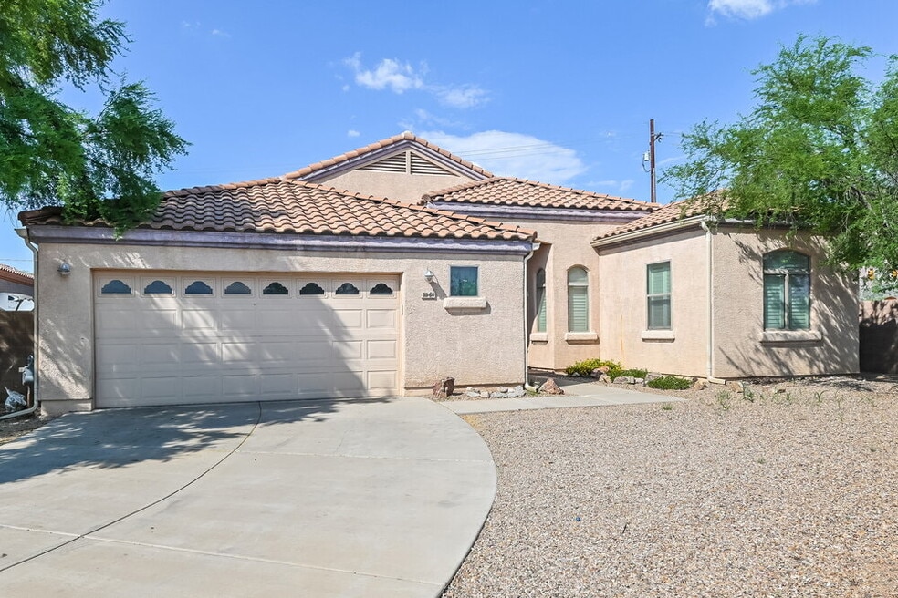 5560 W Crystal Rain Place, Tucson, AZ 85735 - photo 1