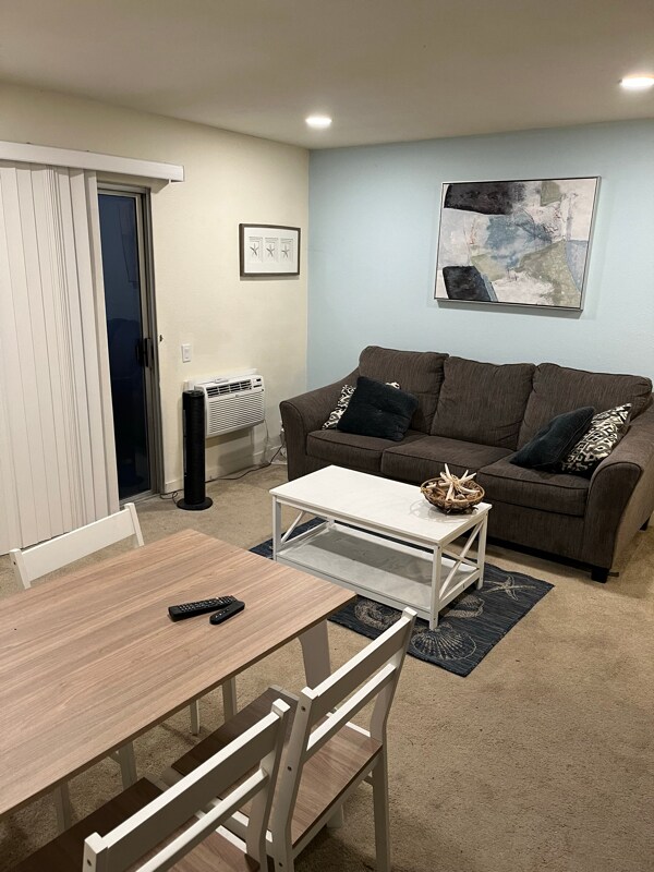 1337 Caminito Gabaldon unit H, San Diego, CA 92108 - photo 5