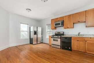 101 Summer St Unit 3, Somerville, MA 02143