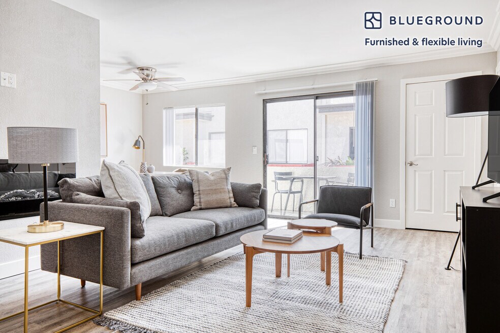 12954 Riverside Dr unit FL2-ID488, Los Angeles, CA 91423 - photo 1