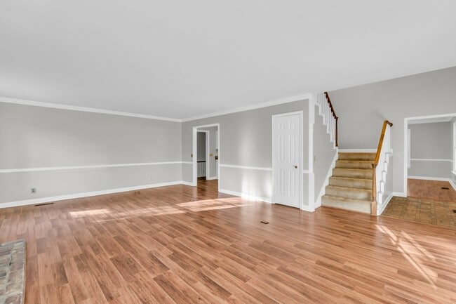 1609 Chickasaw Dr, Columbus, MS 39705 - photo 2