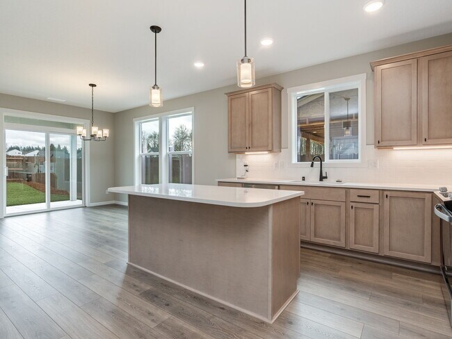 661 NW 29th St, Battle Ground, WA 98604 - photo 5