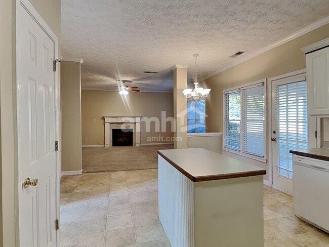 5435 Silk Oak Way, Sugar Hill, GA 30518 - photo 4