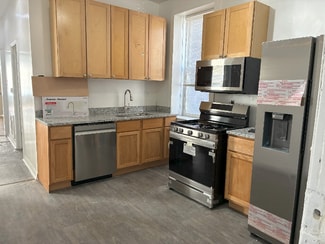 4910 W Van Buren St Unit 1, Chicago, IL 60644