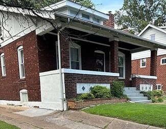 7433 Zephyr Place, Maplewood, MO 63143