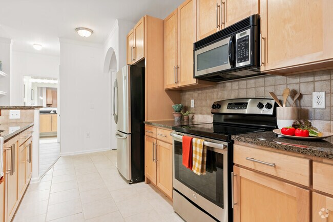 Berkeley Park, Atlanta, GA 30318 - photo 6