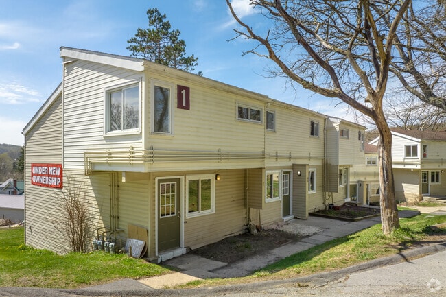 Forrest Hills Apartments, Sykesville, PA 15865 - photo 2