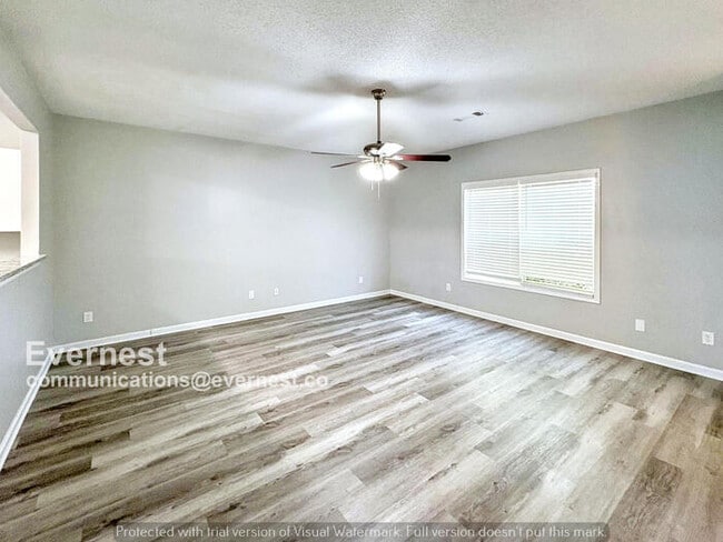 8609 Thomas Ln, Riverdale, GA 30274 - photo 7