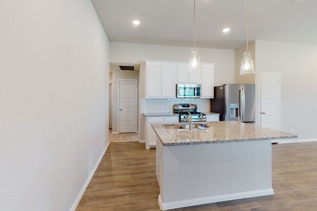 7617 Sunset Valley Ln unit 36499087, Ponder, TX 76259 - photo 5