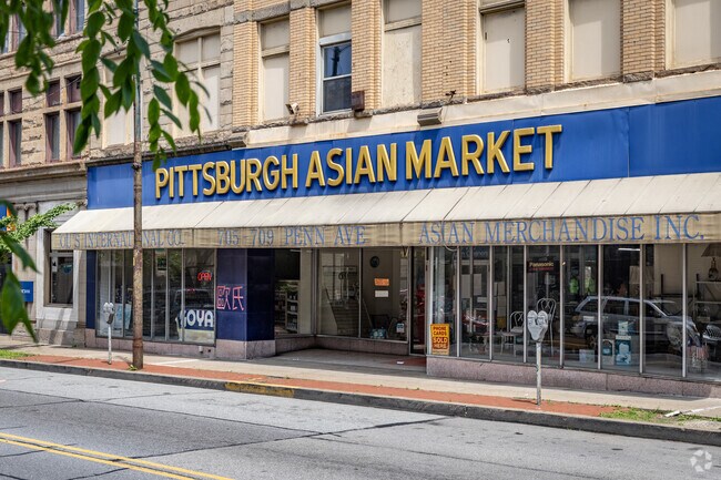 The Pittsburgh Asian Market sits right on Penn Ave in the heart of Wilkinsburg.