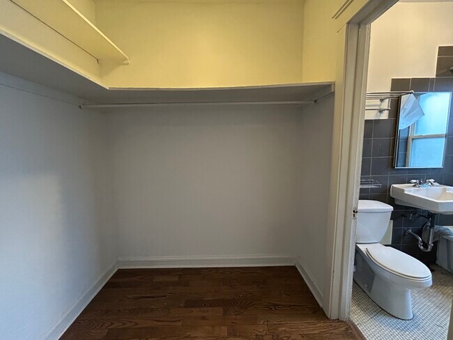 2718 N Milwaukee Ave unit 211, Chicago, IL 60647 - photo 3