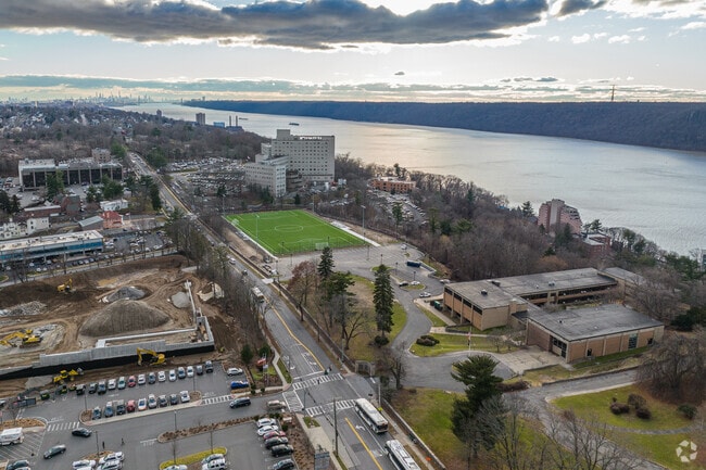 Learn at the William Boyce Thompson School at 1061 N Broadway, Yonkers, NY 10701.