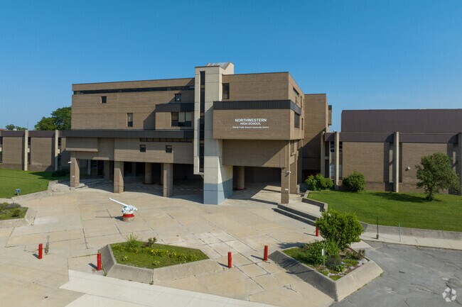 Northwester High School in Northwest Goldberg.