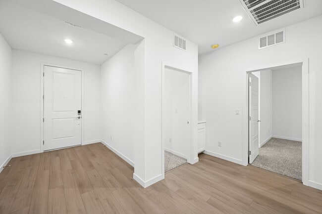 1505 Luca Mountain Ln, Henderson, NV 89011 - photo 3