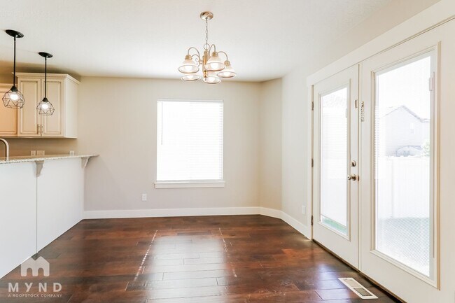 1600 E Tumwater Ln, Eagle Mountain, UT 84005 - photo 5