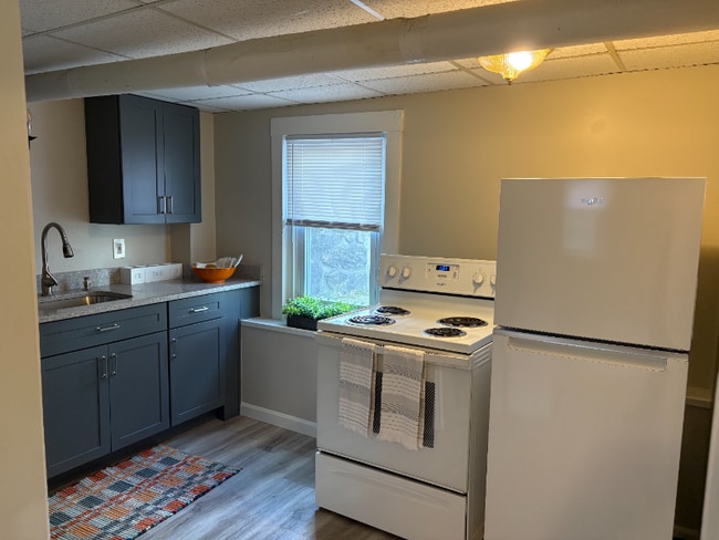 53 School St, Milford, MA 01757 - photo 3