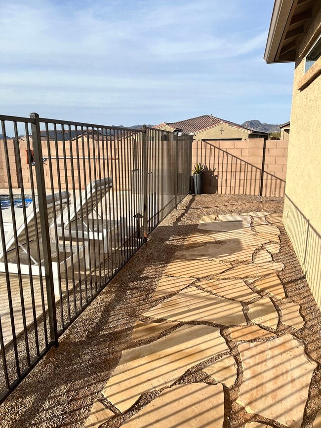 10123 N Indian Jewel Dr, Marana, AZ 85742 - photo 7