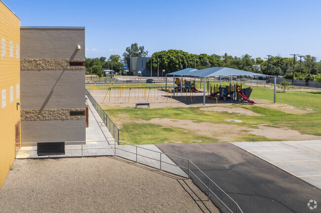 In Tempe, Thew Elementary School has many shaded and unshaded playgrounds.