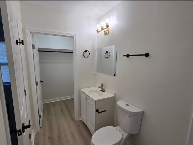 986 Eldridge Ave, Memphis, TN 38107 - photo 7