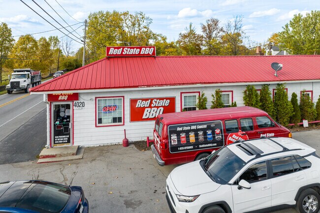 Yarnallton locals can eat in or get carry out from Red State BBQ Restaurant.
