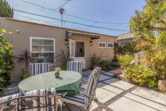 9116 W 24th St, Los Angeles, CA 90034