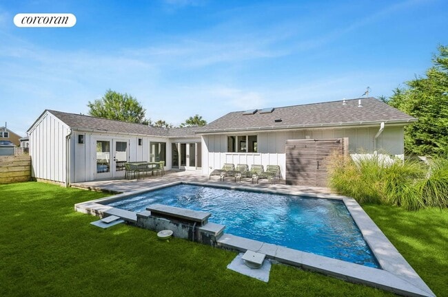 28 Cliff Dr, Sag Harbor, NY 11963 - photo 3