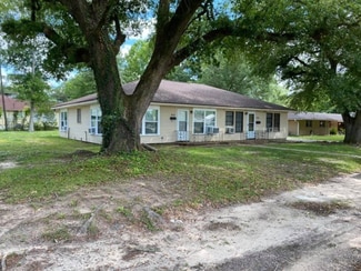 725 S 7th St, Silsbee, TX 77656