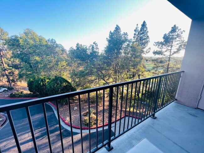 7838 Cowles Mountain Ct unit C19, San Diego, CA 92119 - photo 5