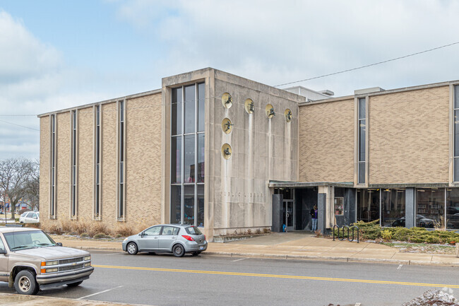 Local bookworms can head to the Benton Harbor Public Library for some good reading.