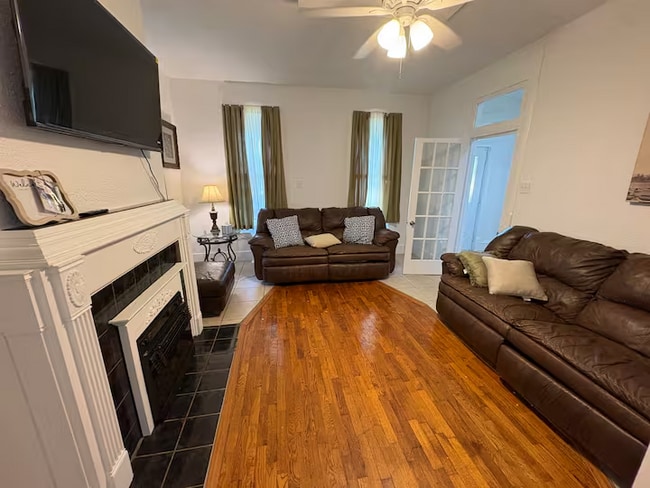 1016 NE Quincy St, Topeka, KS 66608 - photo 4