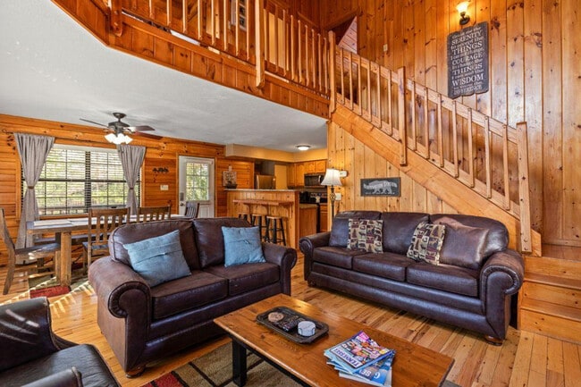 1652 Raccoon Den Way unit ID1266362P, Sevierville, TN 37862 - photo 4